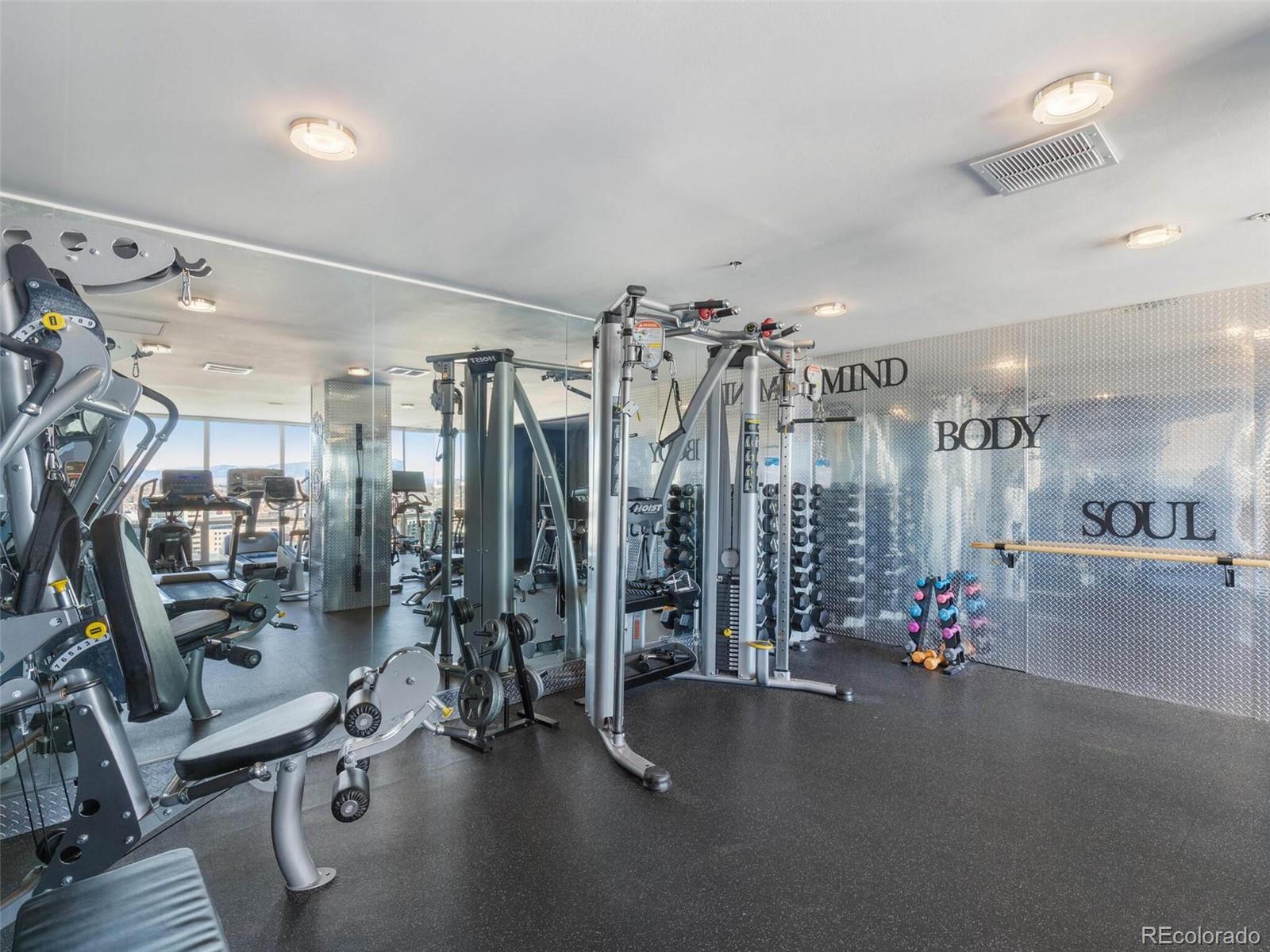 1625 Larimer Street Unit: 3208