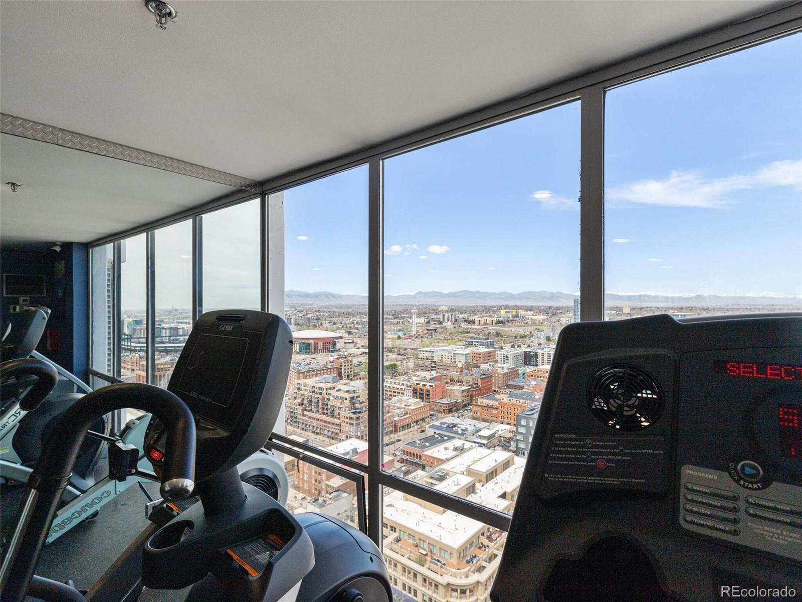 1625 Larimer Street Unit: 3208