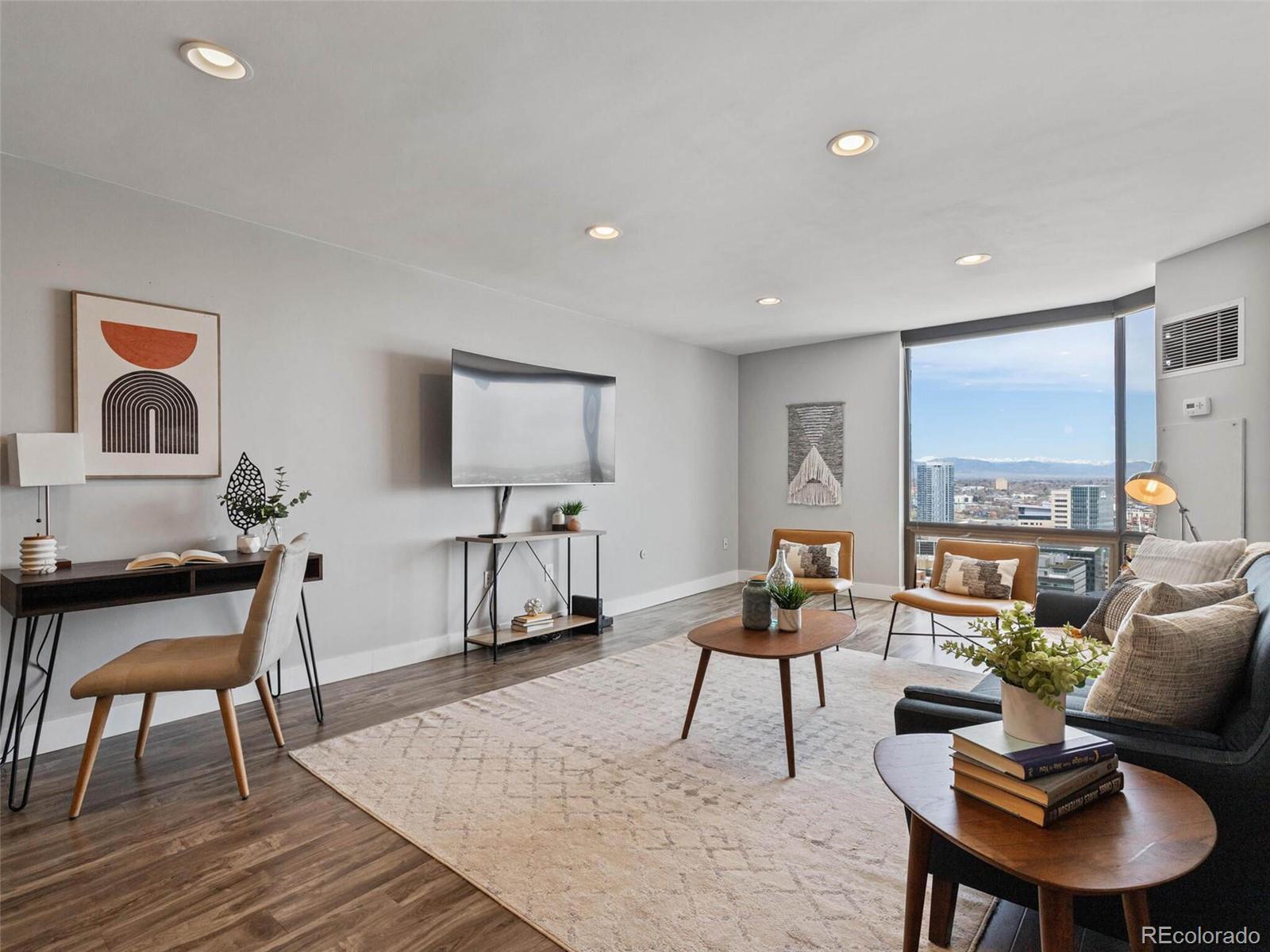 1625 Larimer Street Unit: 3208