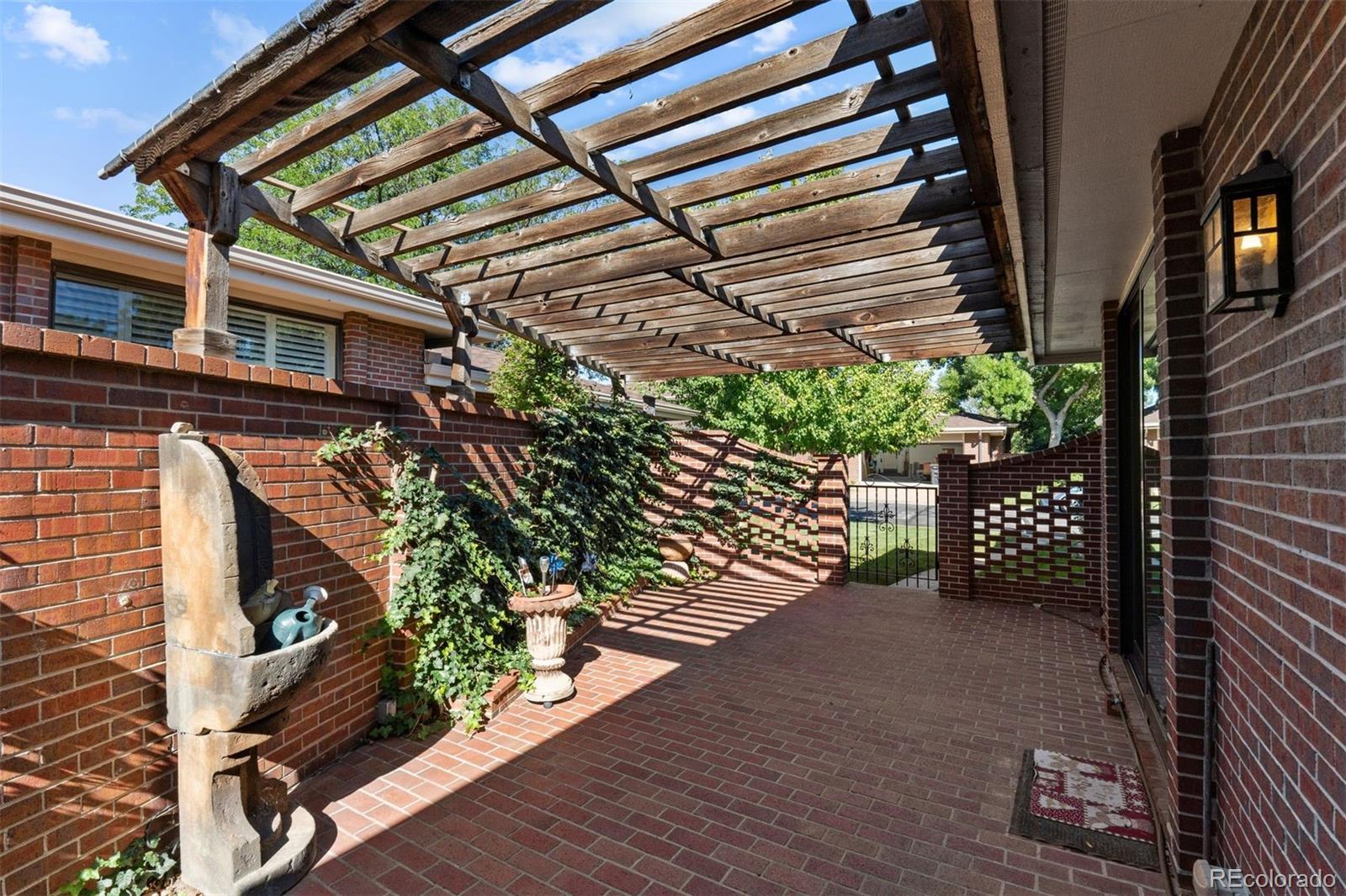 2800 S University Boulevard Unit: 90