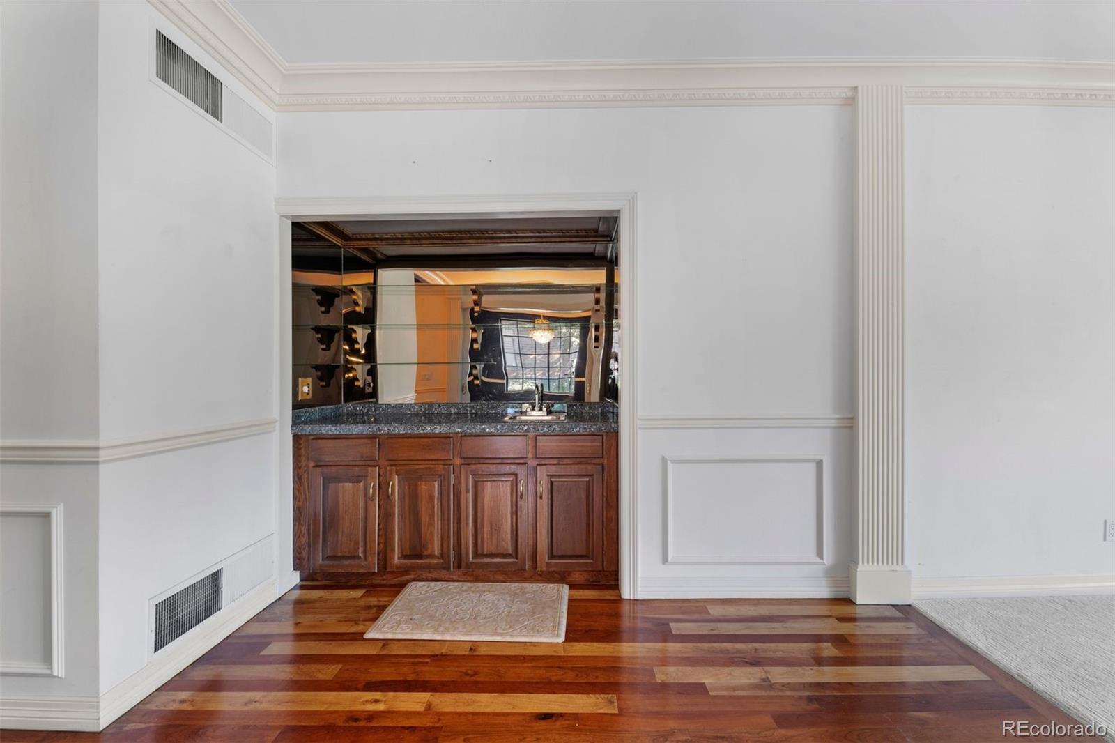 2800 S University Boulevard Unit: 90