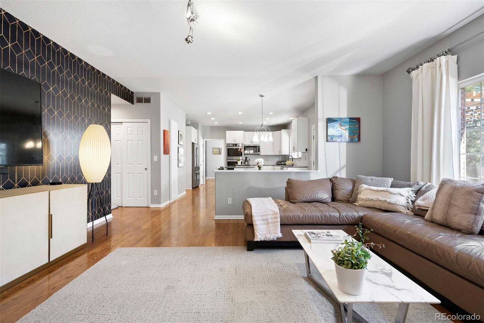 126 S Rosemary Street