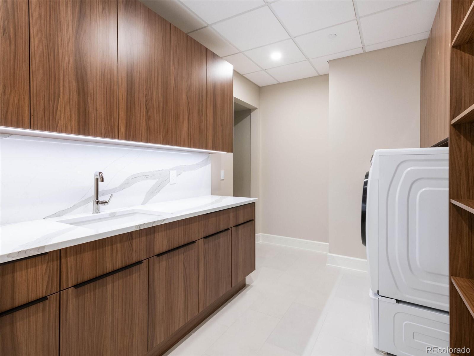 2400 E Cherry Creek South Drive Unit: 701