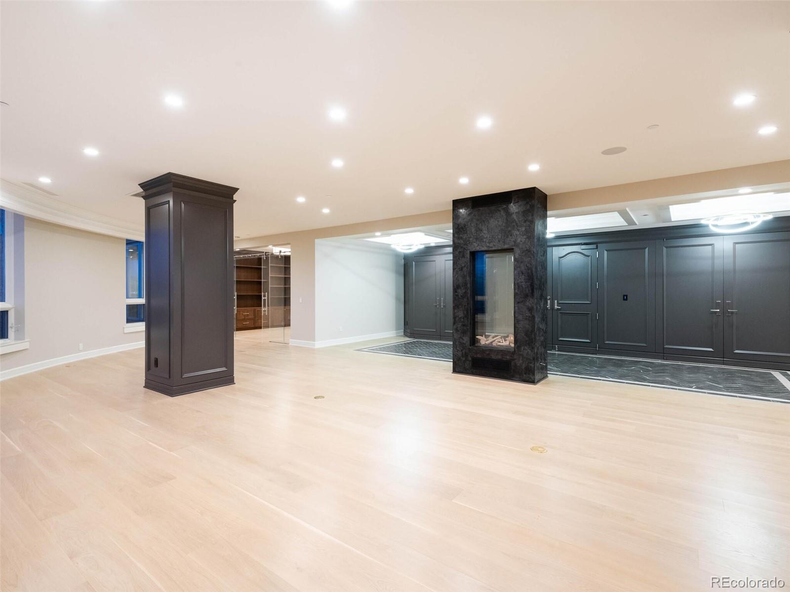 2400 E Cherry Creek South Drive Unit: 701