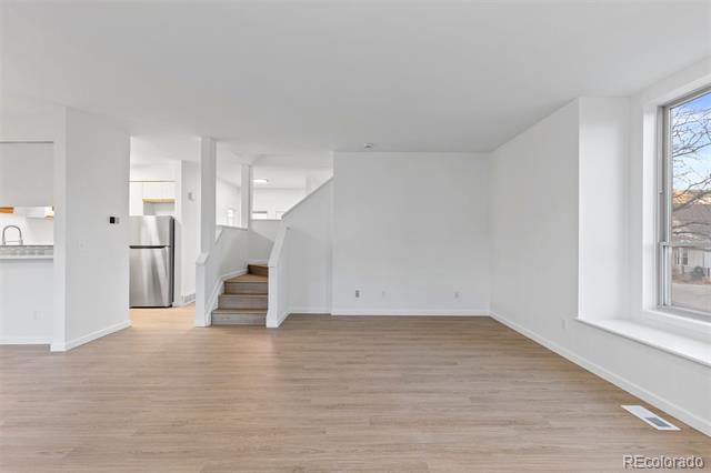 2120 W 31st Avenue Unit: 12