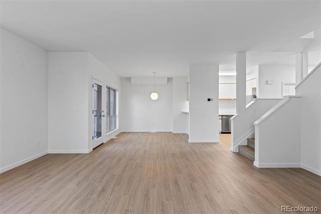 2120 W 31st Avenue Unit: 12