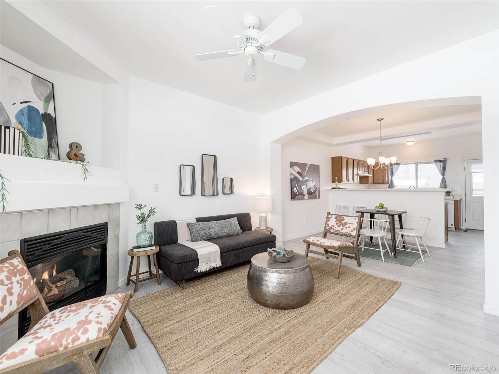 3039 W 107th Place Unit: E