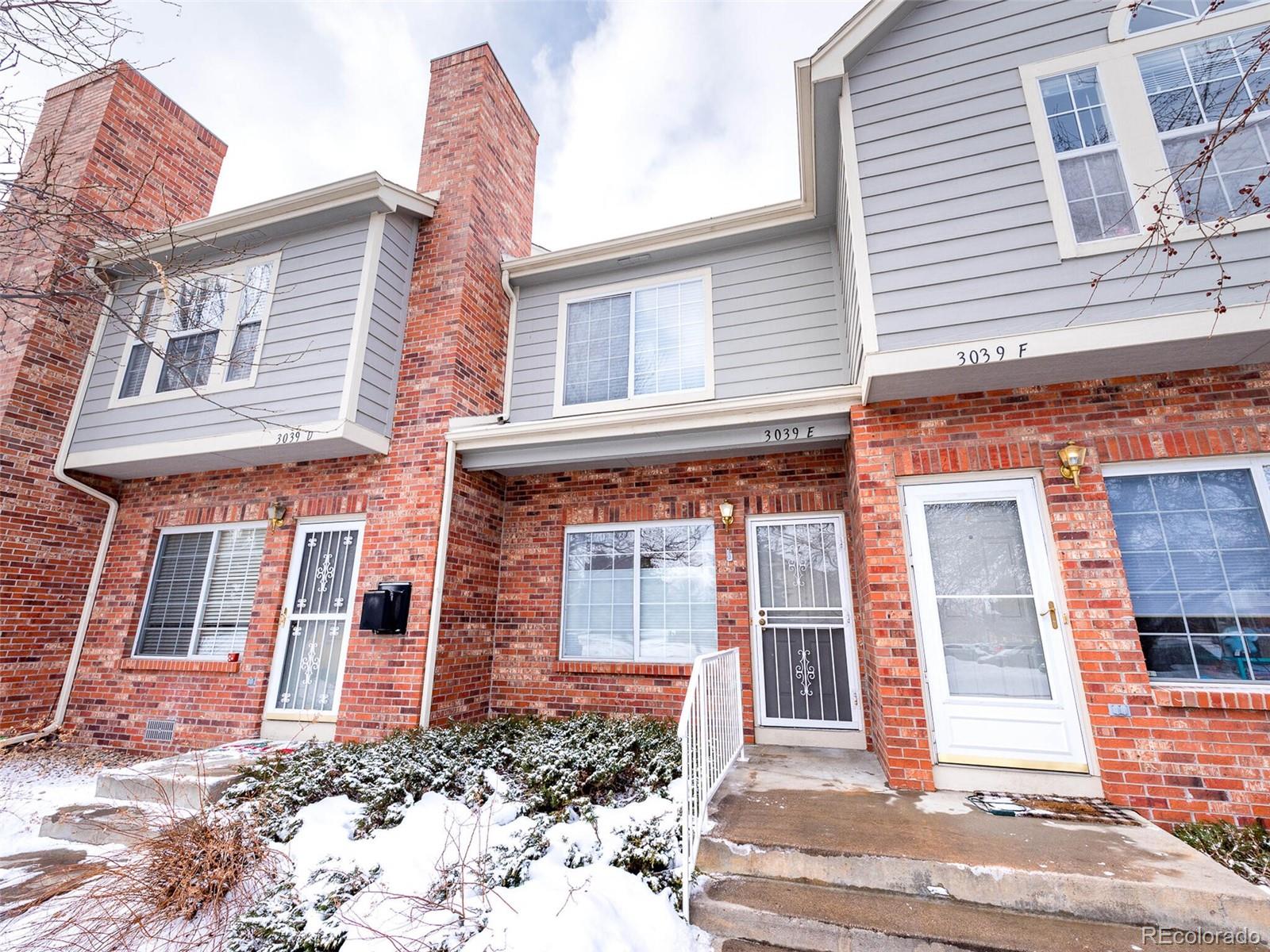 3039 W 107th Place Unit: E