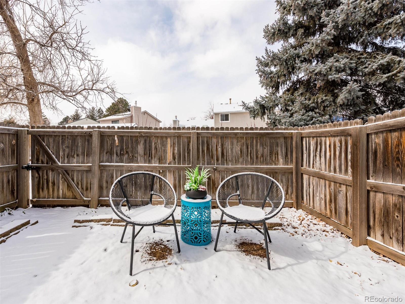 3039 W 107th Place Unit: E