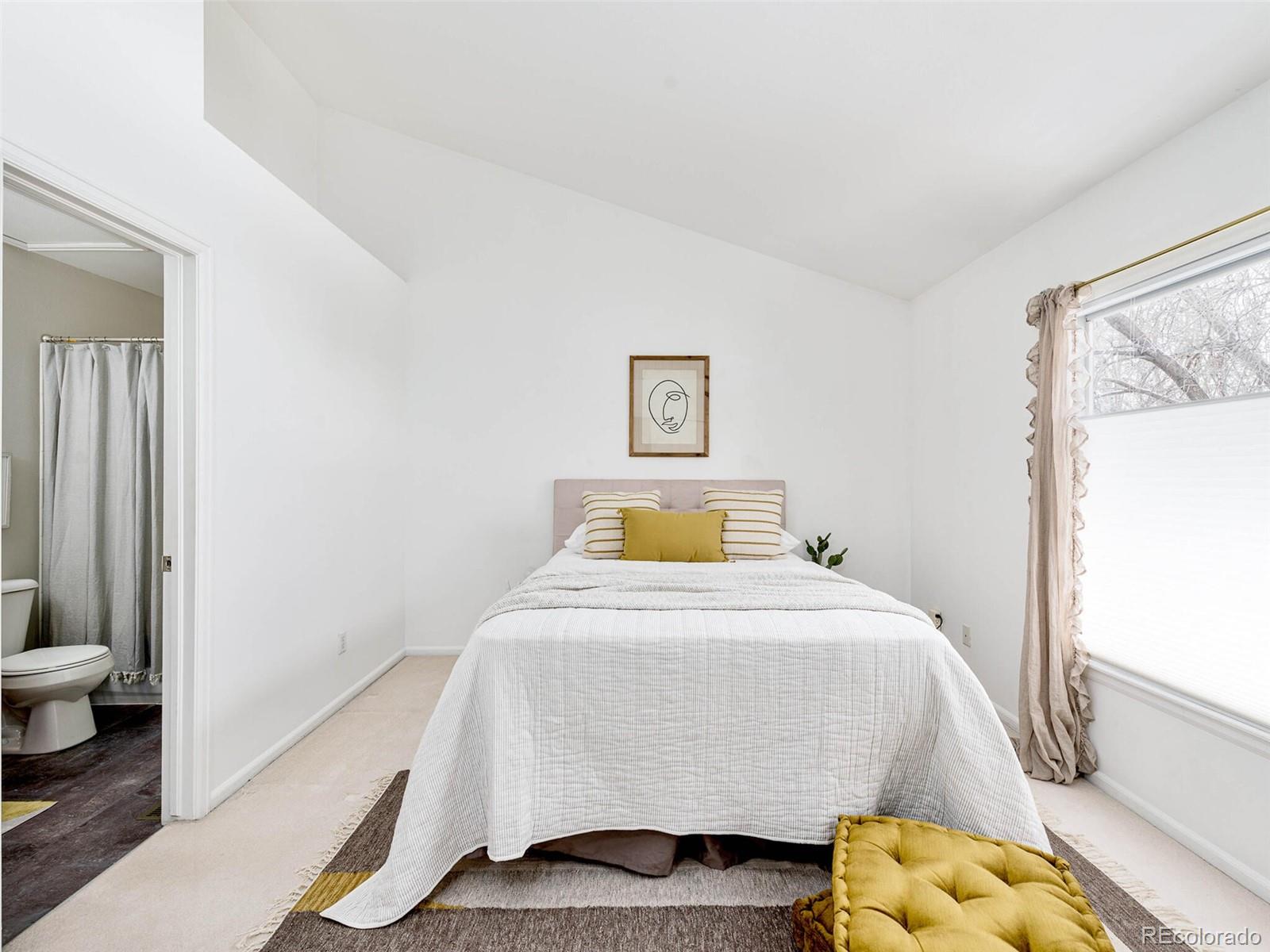 3039 W 107th Place Unit: E