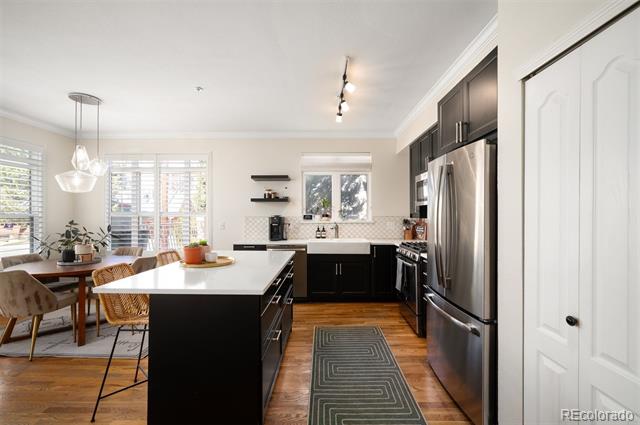 111 S Monroe Street Unit: B104