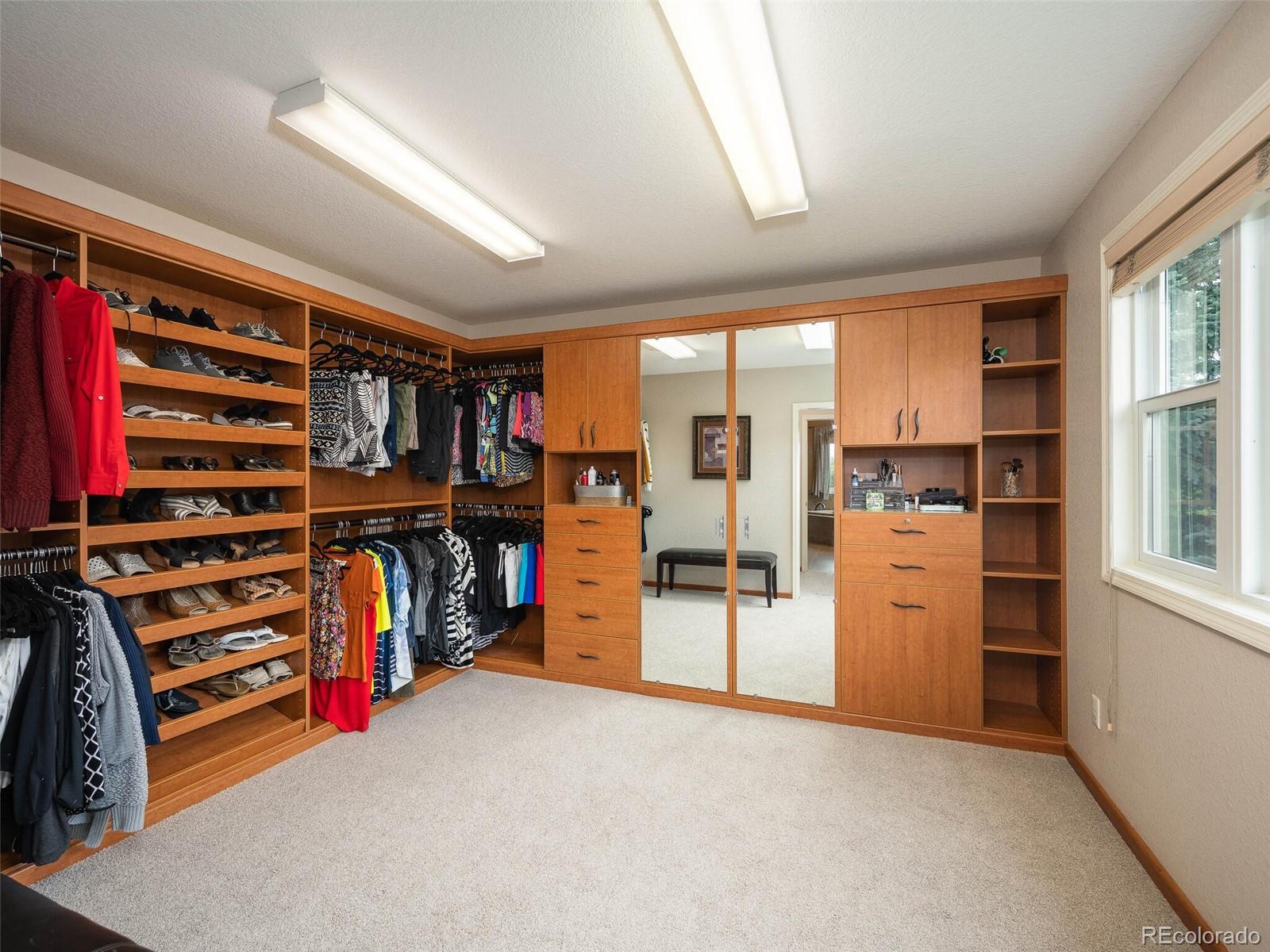 9847 Isabel Court