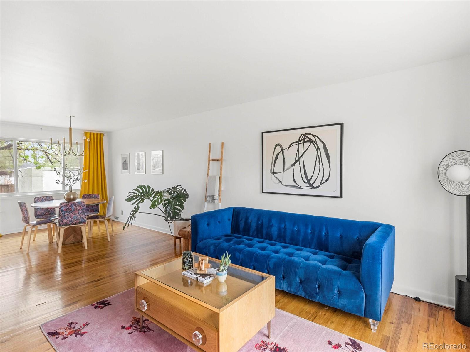 3072 W Monmouth Avenue
