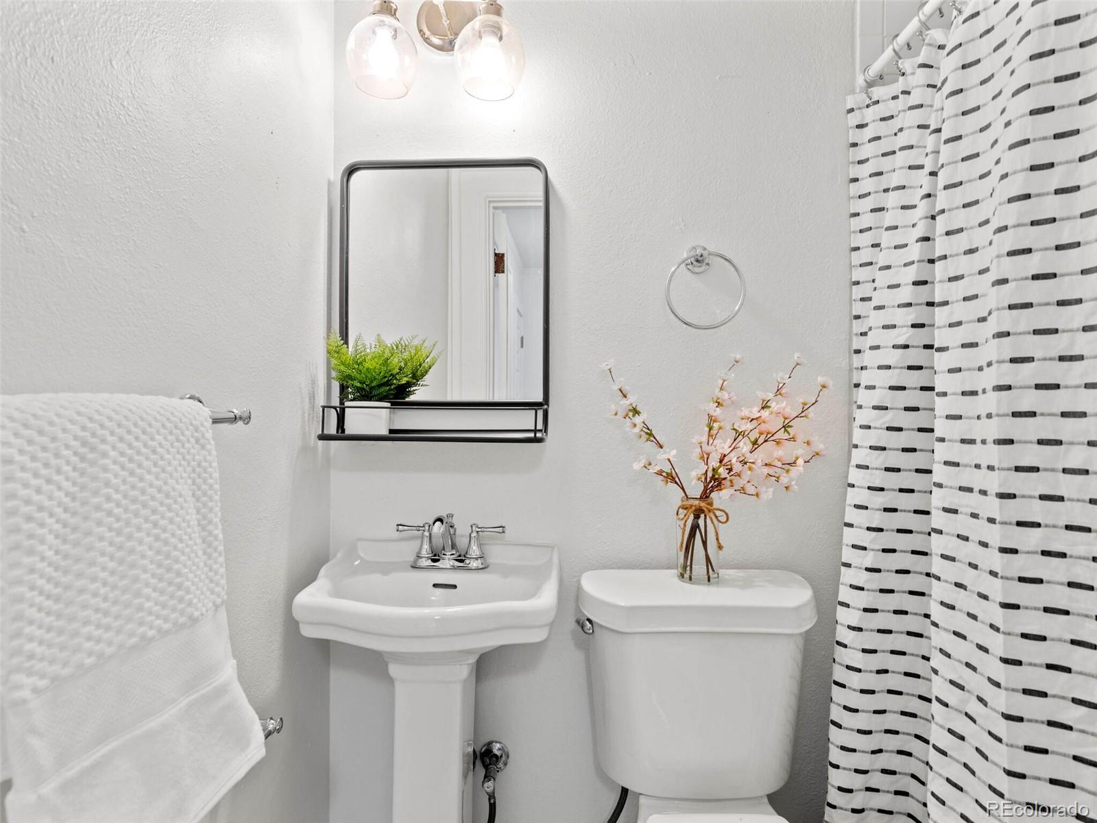 1401 N Franklin Street Unit: 4