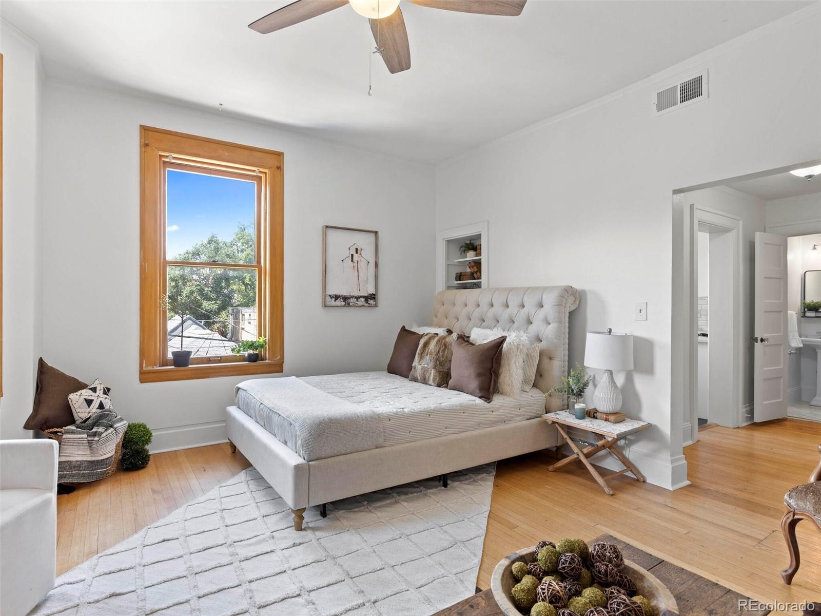 1401 N Franklin Street Unit: 4