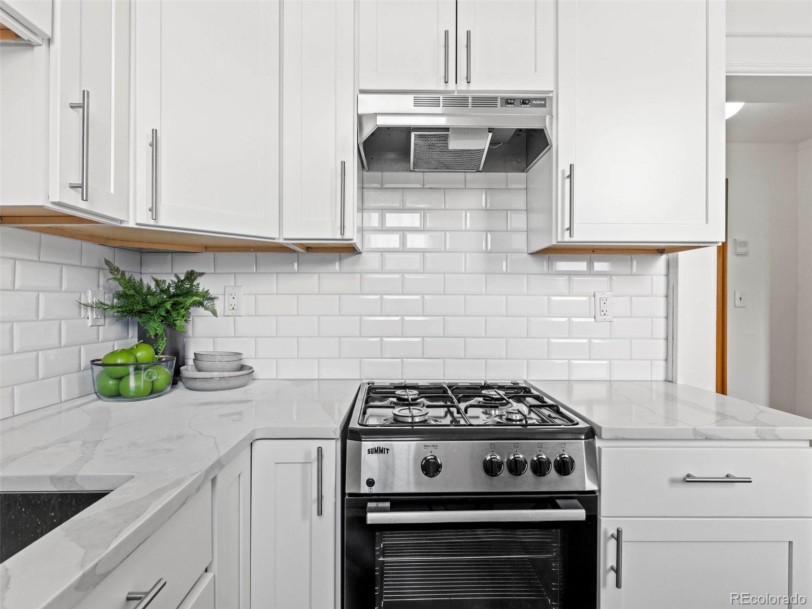 1401 N Franklin Street Unit: 4