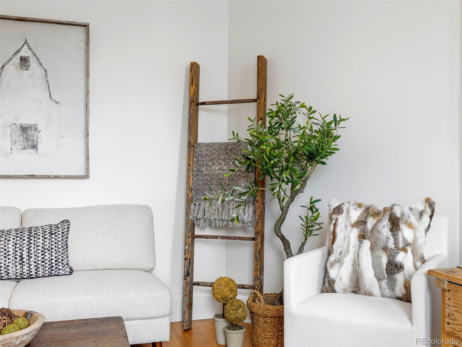 1401 N Franklin Street Unit: 4