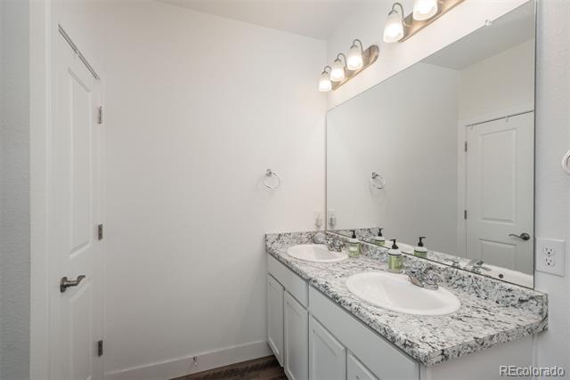 14351 E Tennessee Avenue Unit: 208