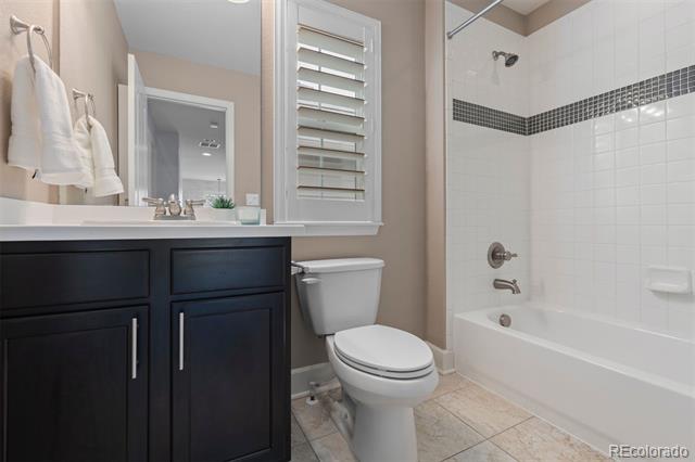 4545 S Monaco Street Unit: 328