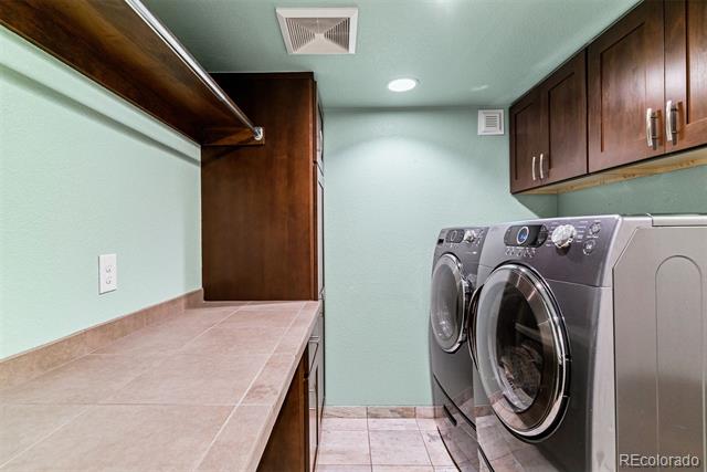 16267 W 59th Place