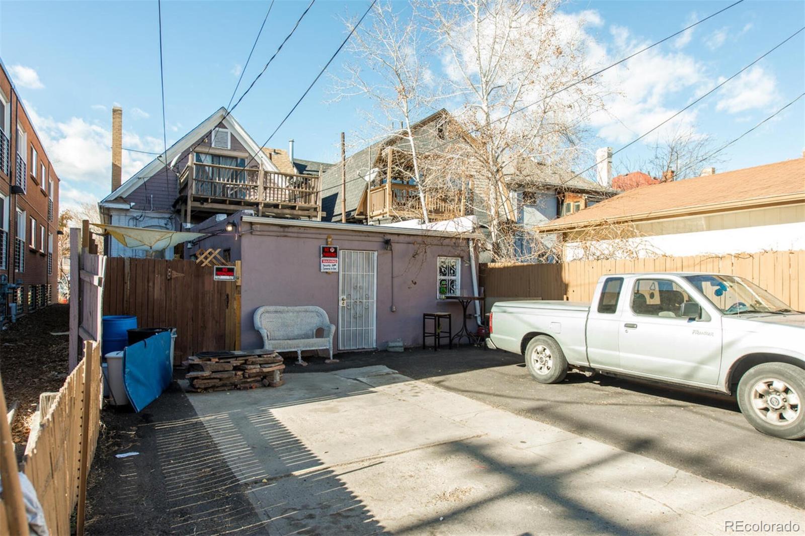 1042 Clarkson Street