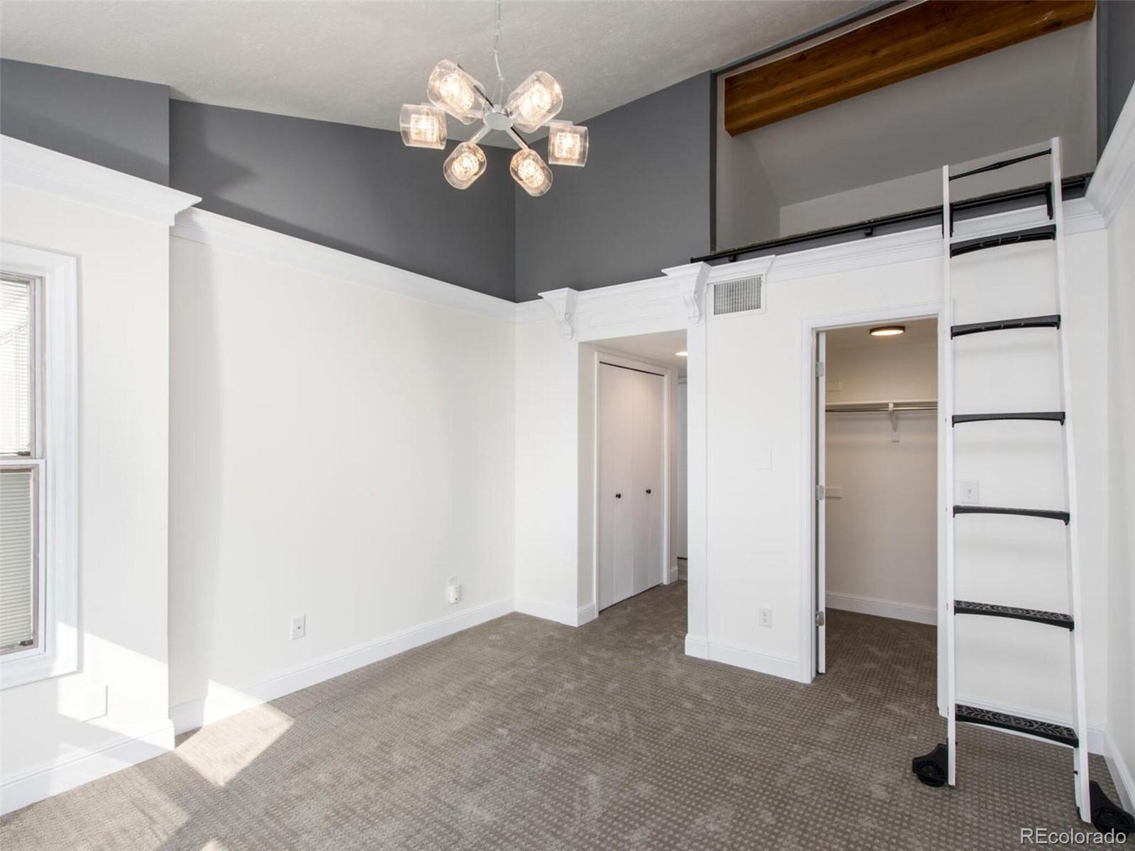 221 S Garfield Street Unit: 214