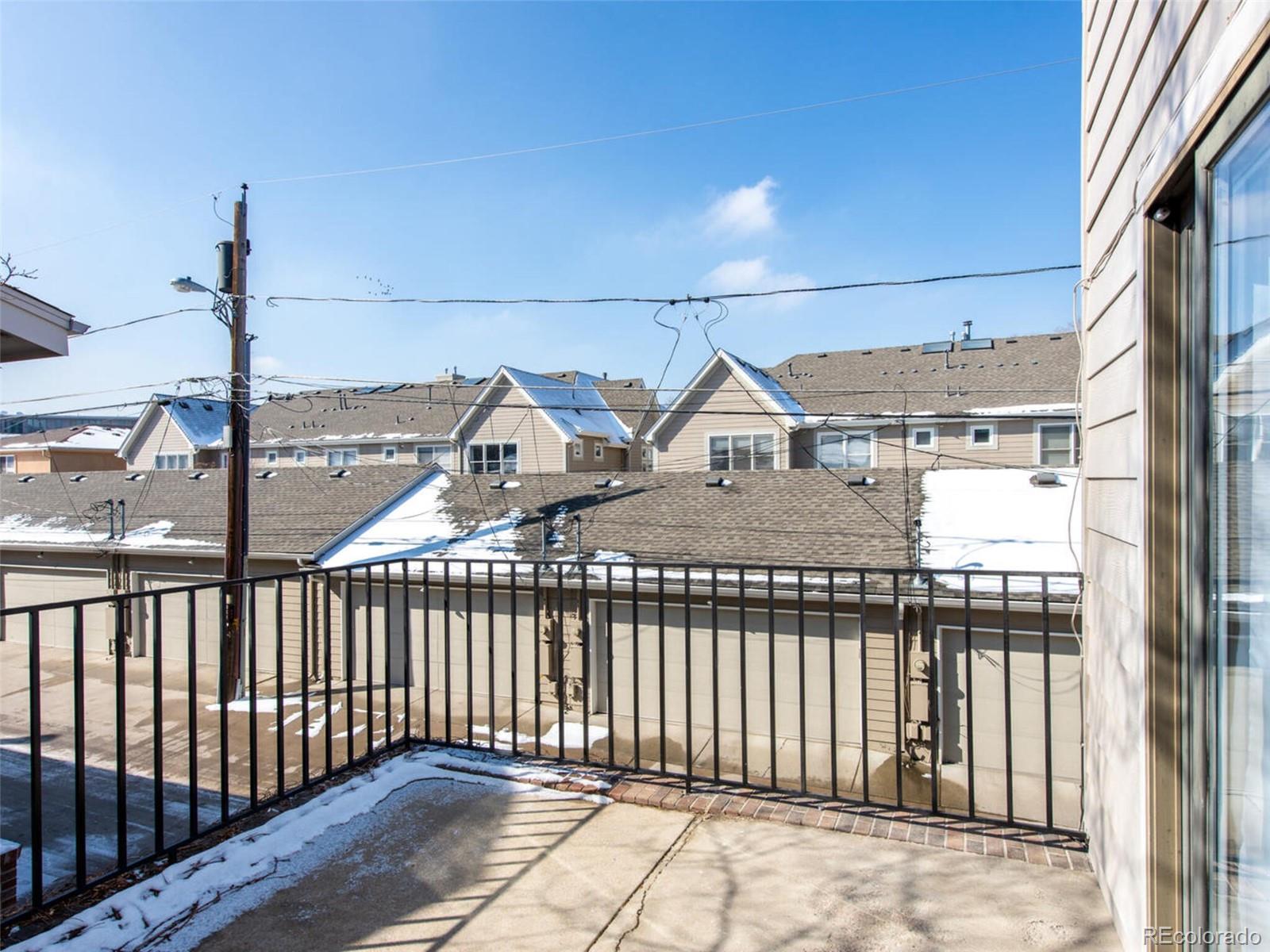 221 S Garfield Street Unit: 214