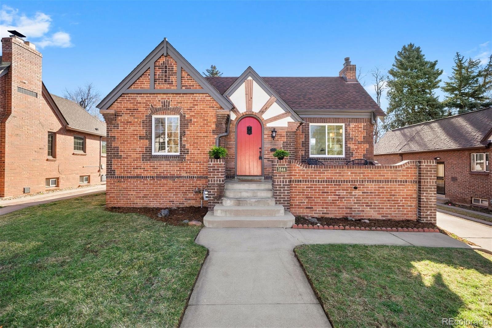 1644 Grape Street