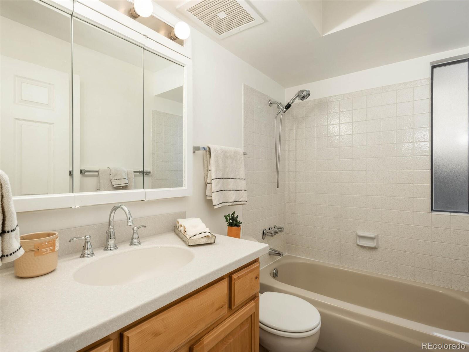 7000 E Quincy Avenue Unit: 115