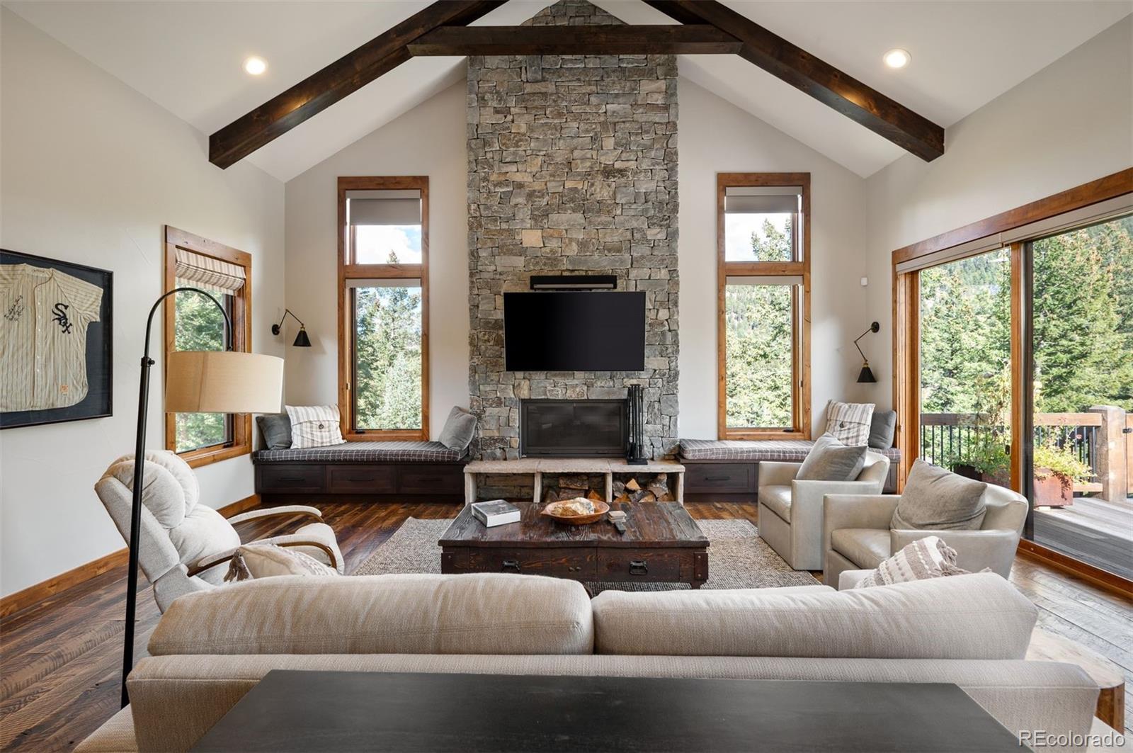 6056 Stone Creek Drive