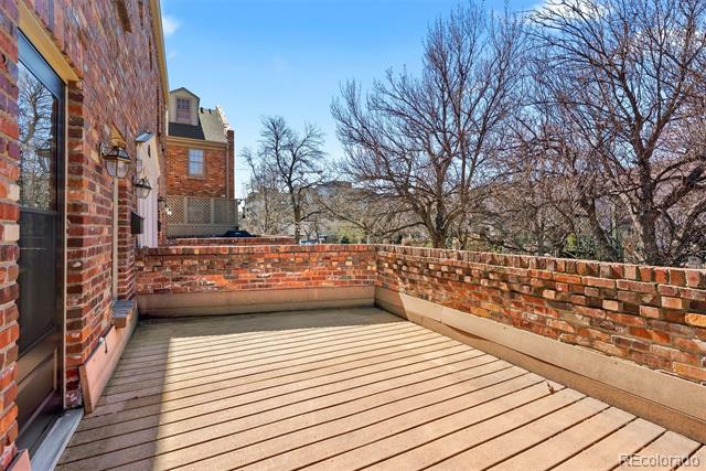 350 Clayton Street Unit: A