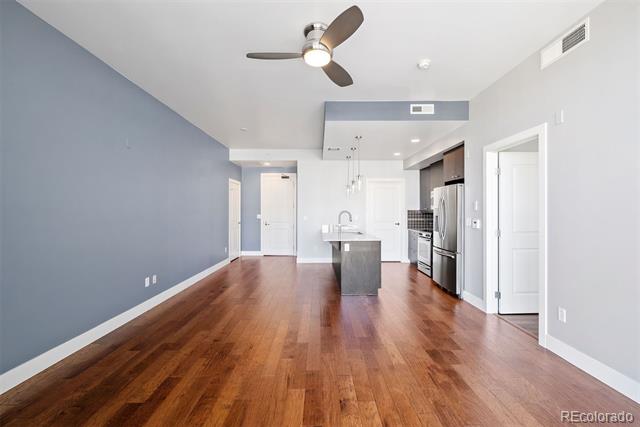 2001 Lincoln Street Unit: 1220