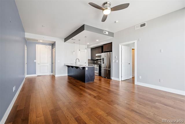2001 Lincoln Street Unit: 1220