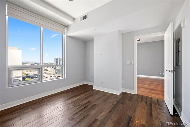 2001 Lincoln Street Unit: 1220