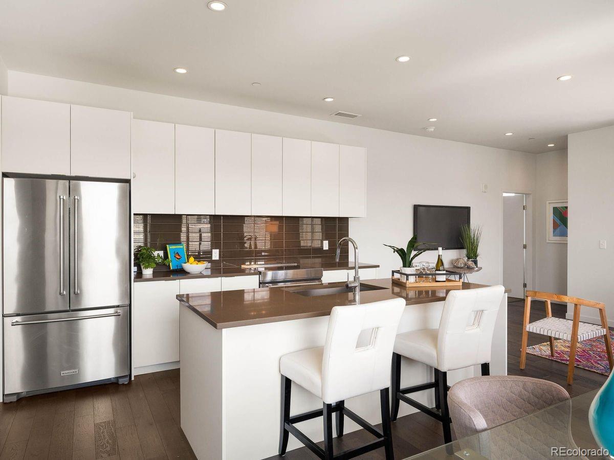 1300 N Ogden Street Unit: 302