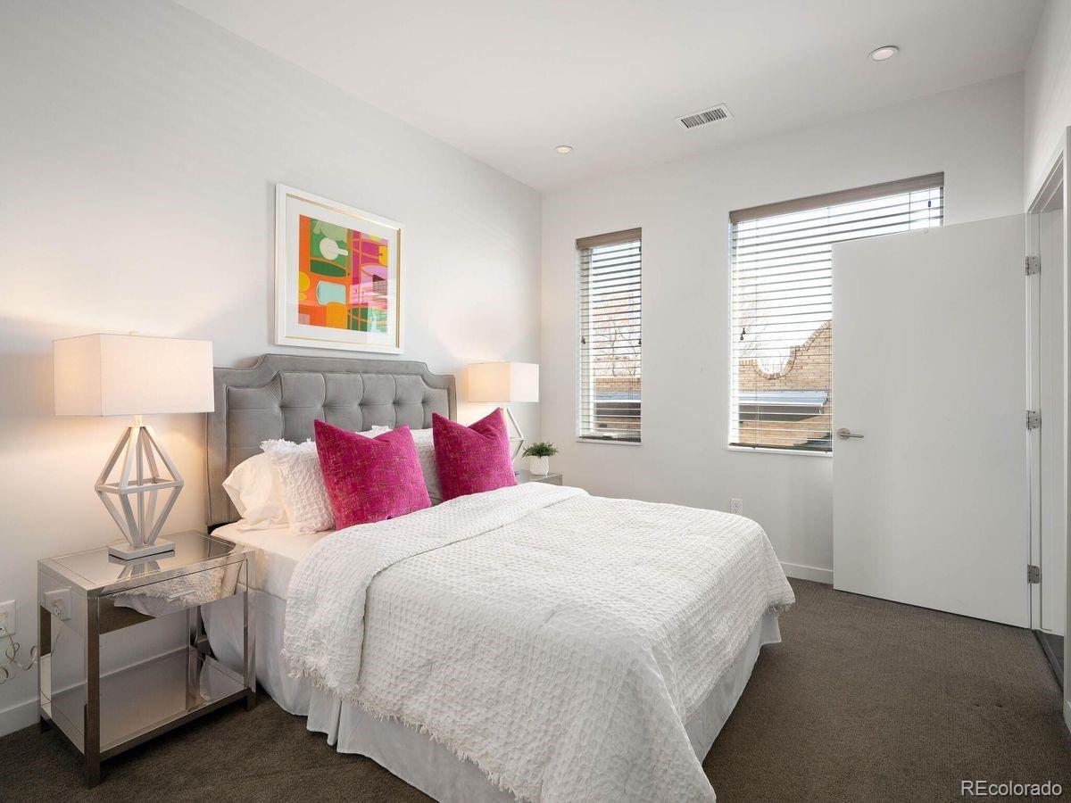 1300 N Ogden Street Unit: 302