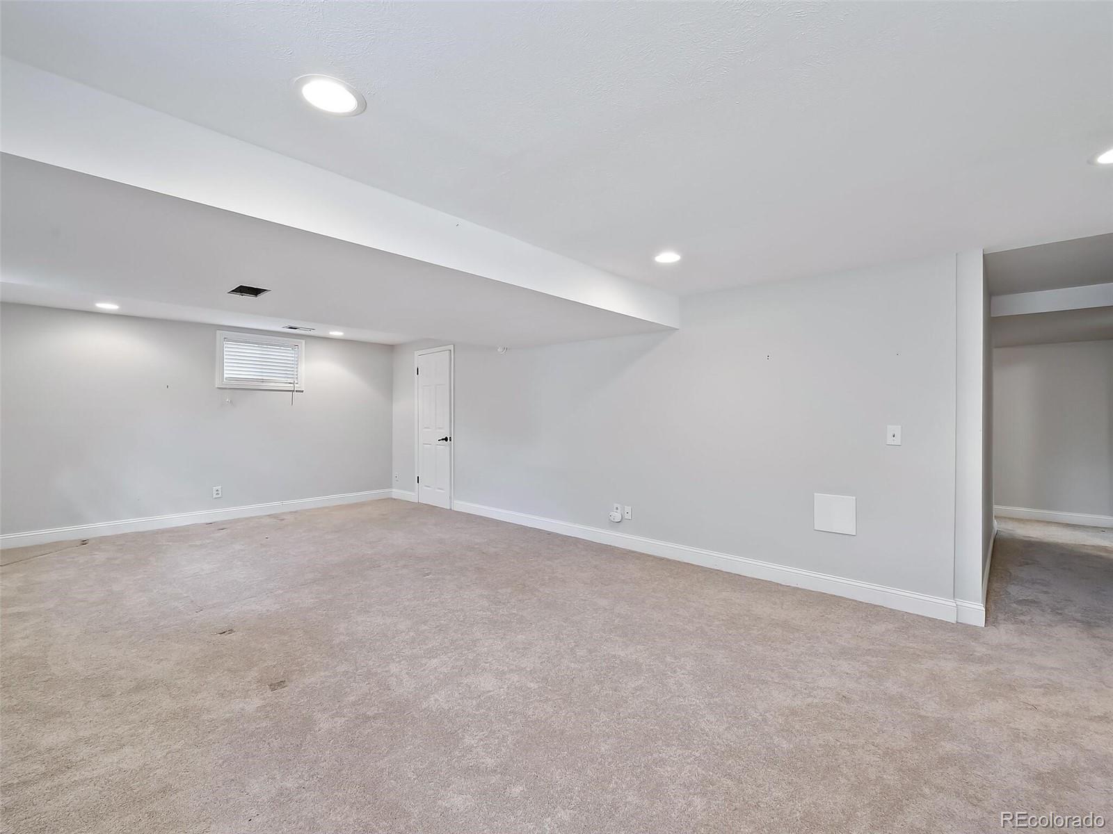 5335 Nassau Circle E