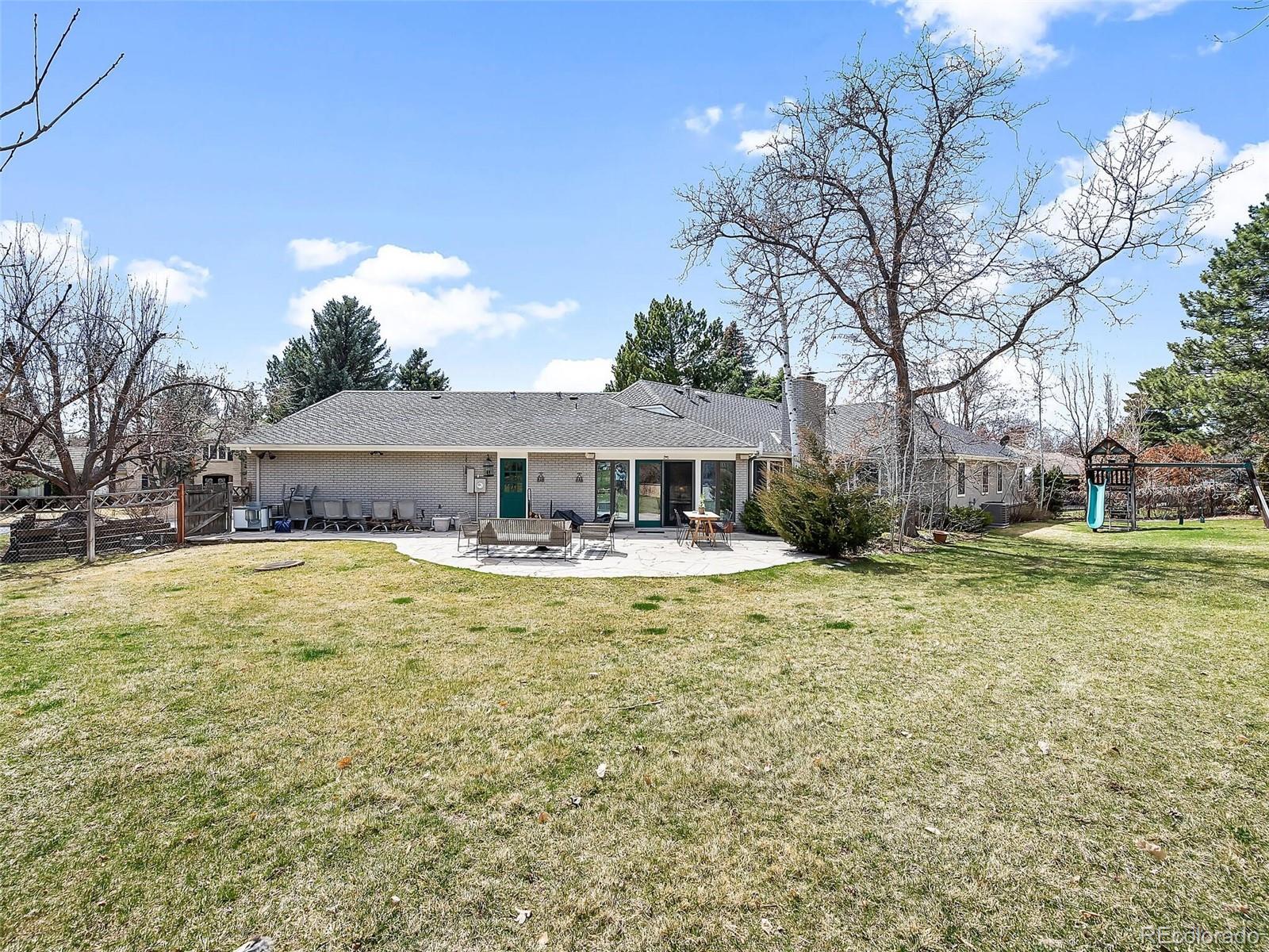 5335 Nassau Circle E