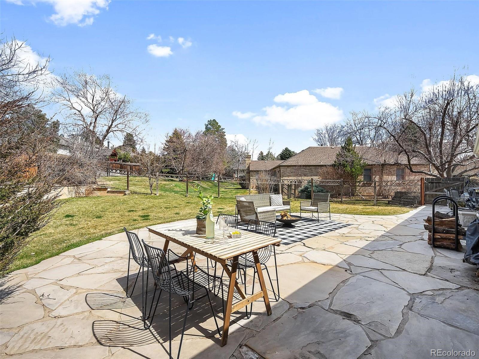 5335 Nassau Circle E