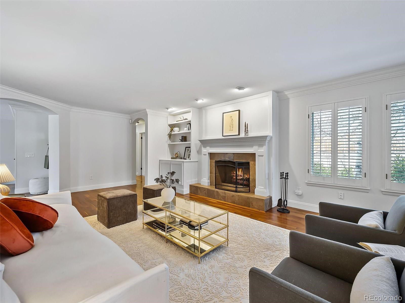 5335 Nassau Circle E