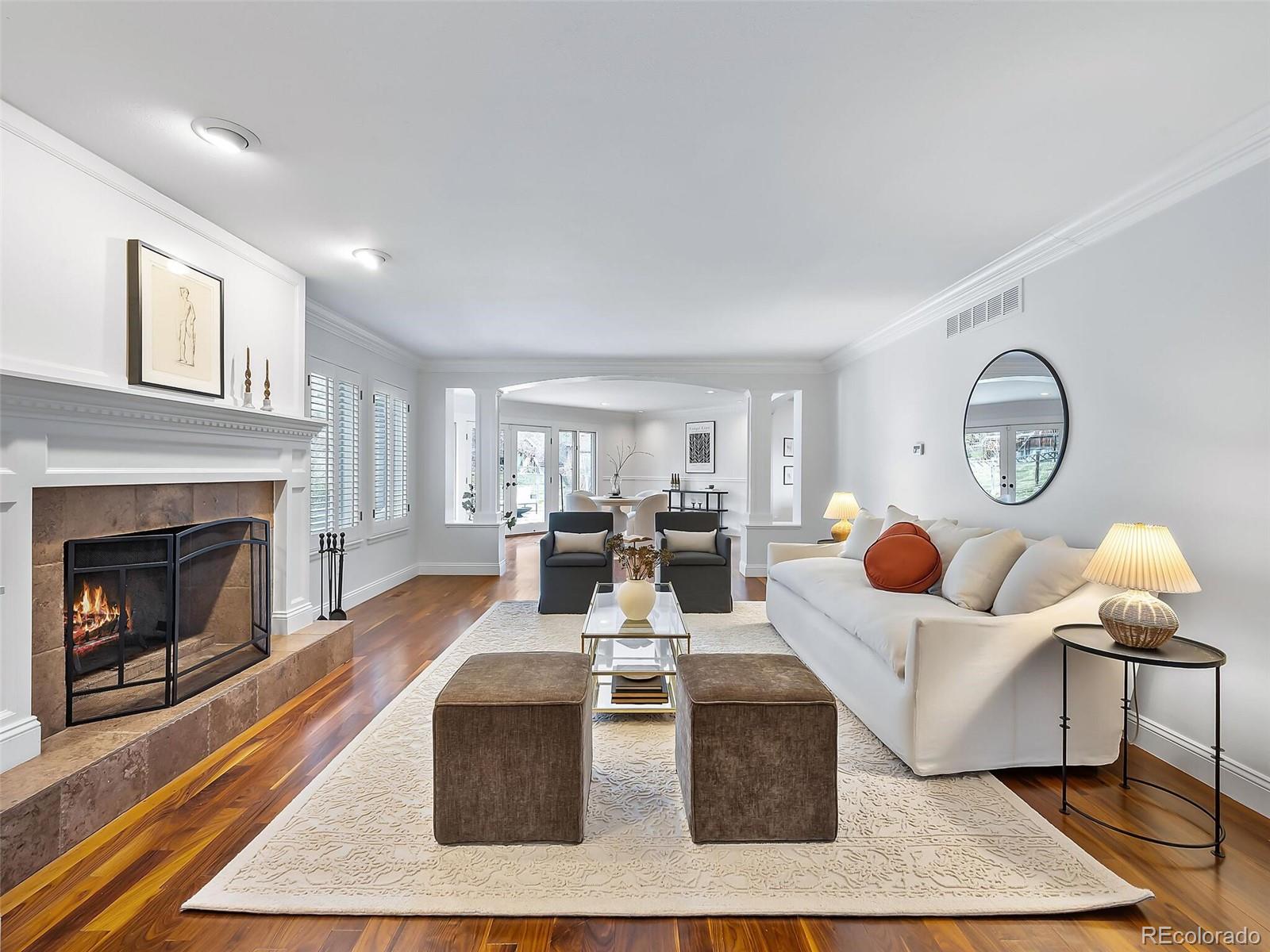 5335 Nassau Circle E