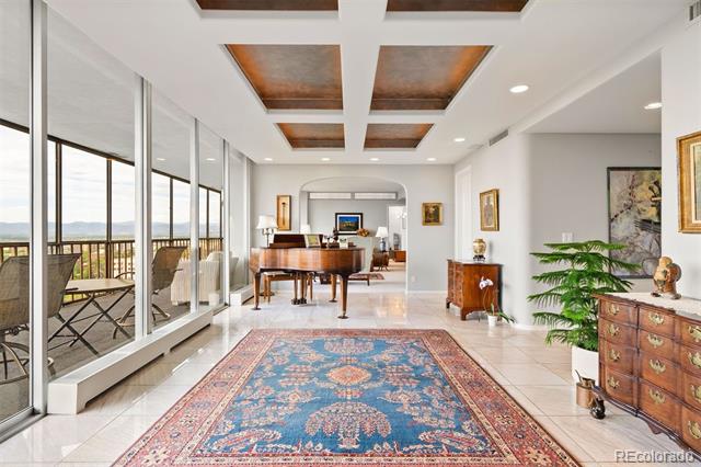 1201 N Williams Street Unit: 18A