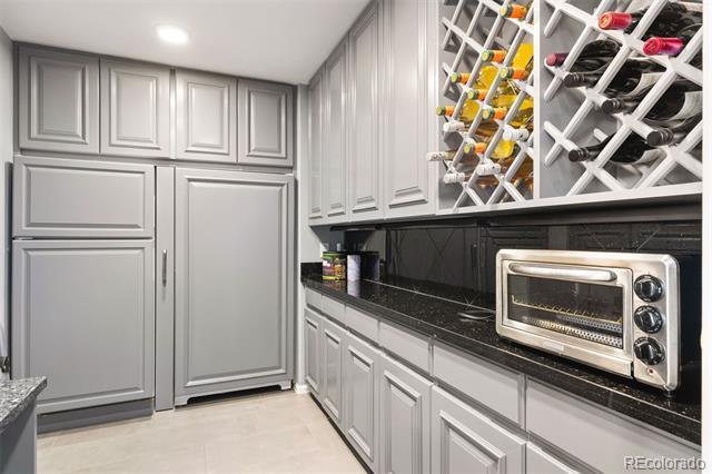1201 N Williams Street Unit: 18A