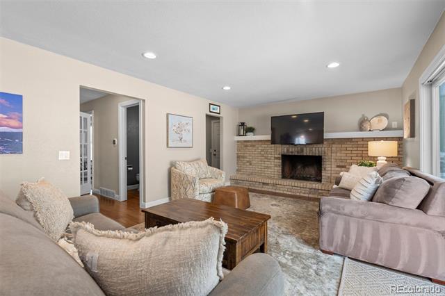 10703 W Turtle Mountain