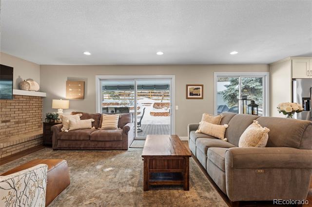 10703 W Turtle Mountain