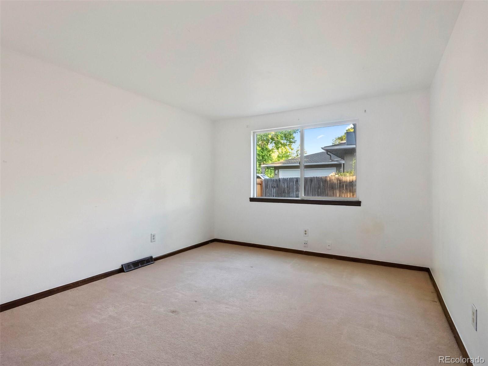 10211 Zenobia Circle