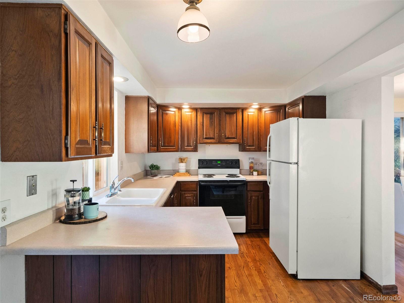 10211 Zenobia Circle