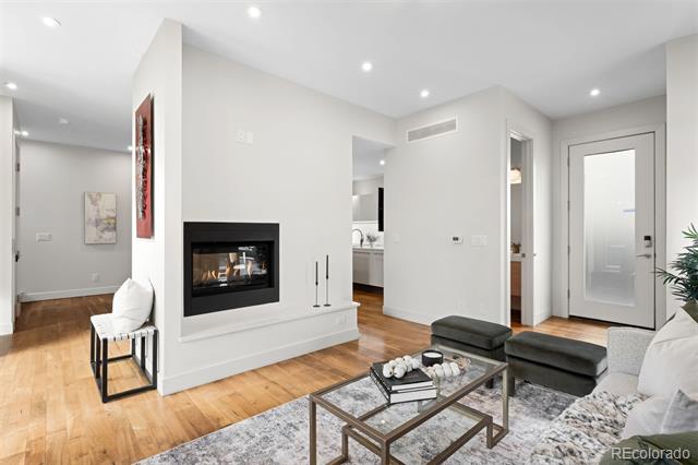 33 S Ogden Street