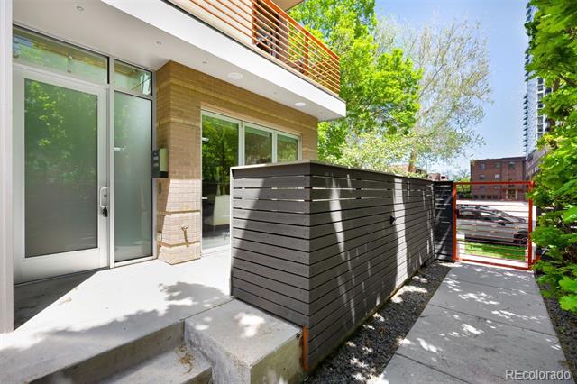 33 S Ogden Street