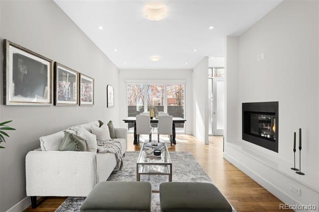 33 S Ogden Street